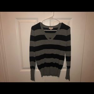 cute striped long sleeve shirt!